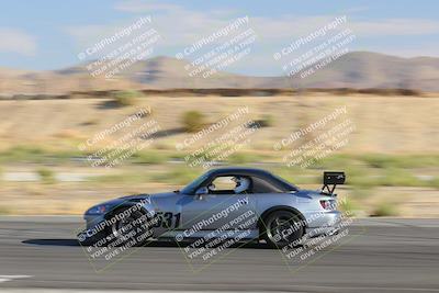 media/Oct-09-2022-Extreme Speed (Sun) [[a34e269be1]]/1-Red/session 1 Skid Pad/